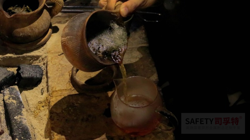 从“火塘烤茶”到“围炉煮茶”，传承中华茶文化 [精制钢围炉茶桌|炭火炉](图4)